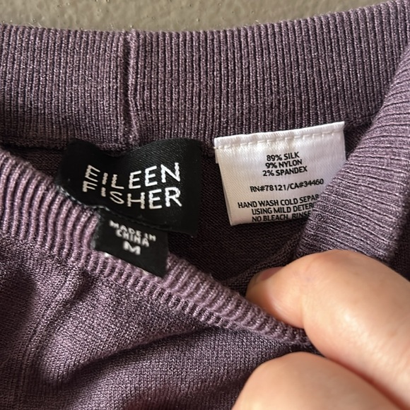 Eileen Fisher dusty purple silk (89%) pants size medium - Picture 2 of 4